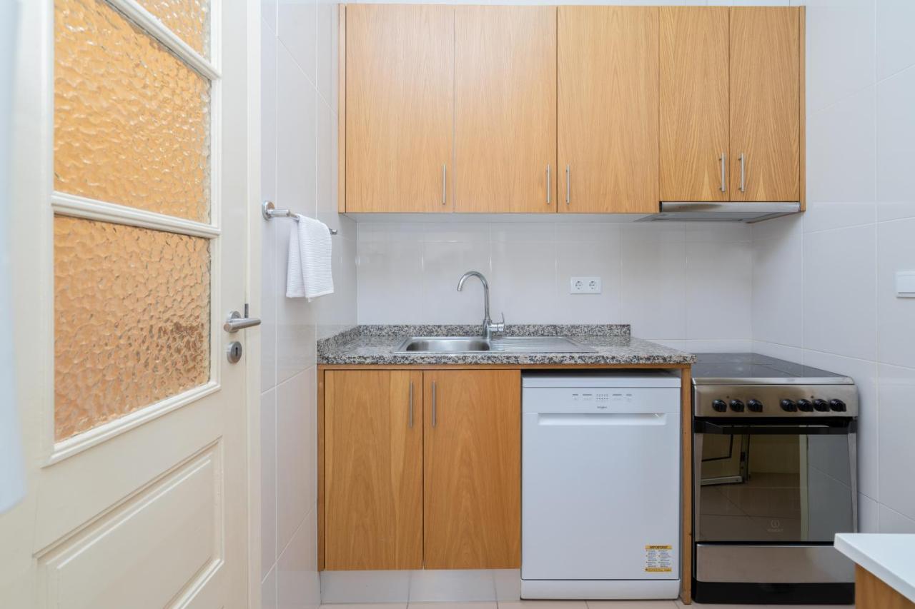 Host Wise - Lovely Bright Flat - Instaworthy View Apartment